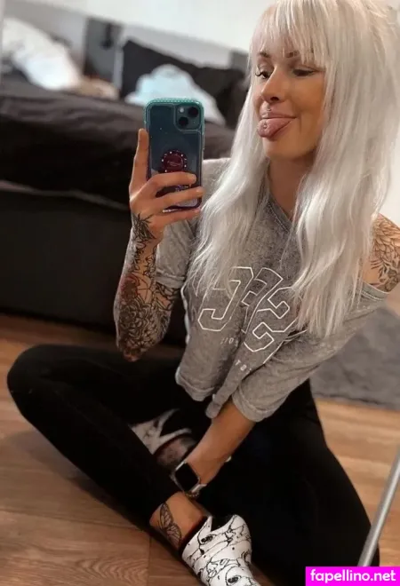X Soffelchen X OnlyFans Thumbnail #T45QXfrWlL