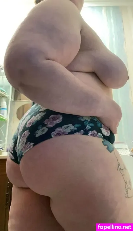 X Sunflower OnlyFans Thumbnail #7KjsZ3ylMP