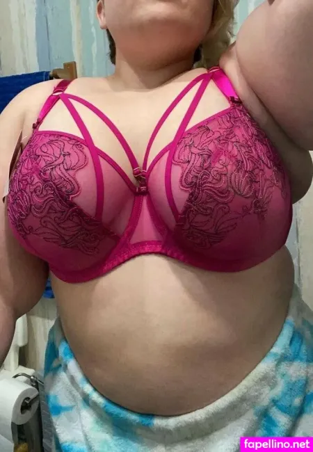 X Sunflower OnlyFans Thumbnail #Yt11hyj0mf