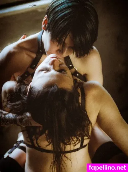 X Tremlady OnlyFans Thumbnail #40DfCoN3s2