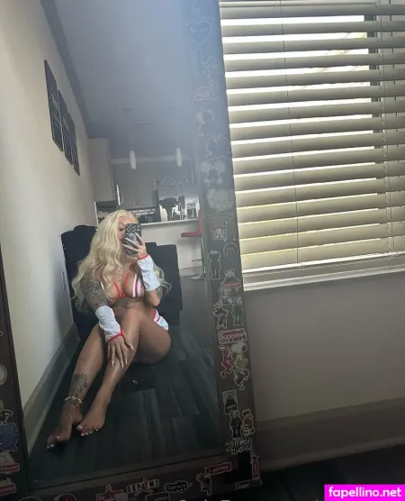 X0alora2 OnlyFans Thumbnail #RSC8YxxoCM