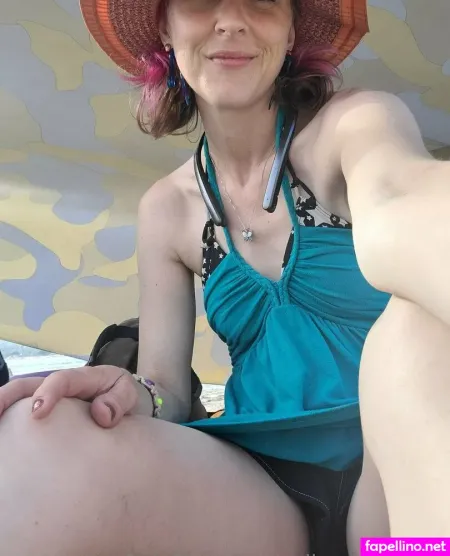Xalicewonderxoxo OnlyFans Thumbnail #9KMdxXLObb