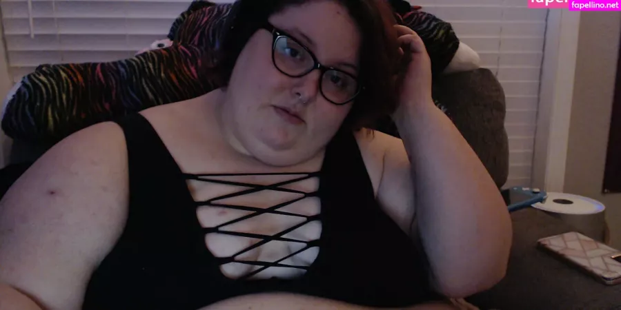 Xaphroditerose OnlyFans Thumbnail #4YAJgpGBYD
