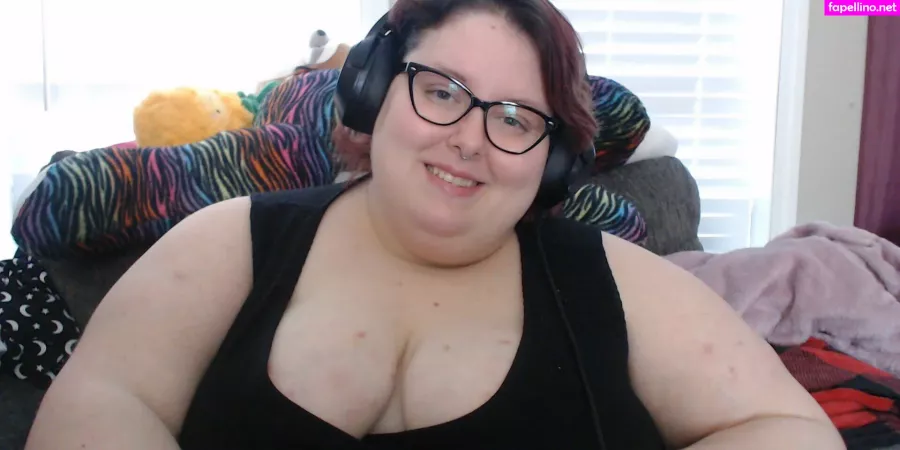 Xaphroditerose OnlyFans Thumbnail #FDwpOGQqBF