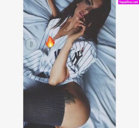 Xavia Brooke 1 OnlyFans Thumbnail #2azWYzfQat