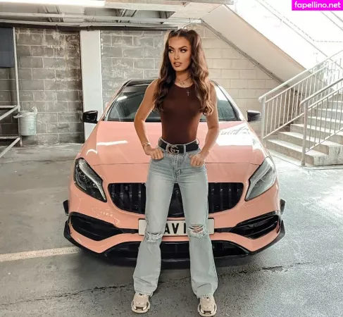 Xavia Brooke 1 OnlyFans Thumbnail #ir6mpMUBzW