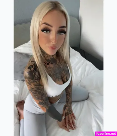 Xbad Xmoni OnlyFans Thumbnail #8sp43eMiC1