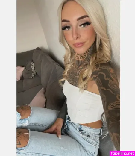 Xbad Xmoni OnlyFans Thumbnail #BocWBkAp3q