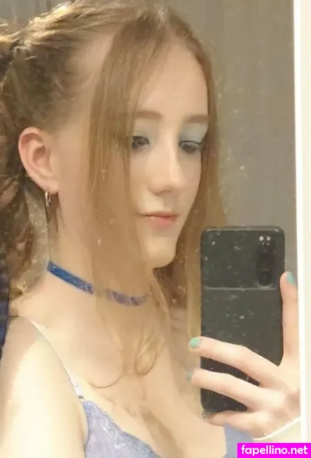 Xbella2k OnlyFans Thumbnail #DYN0O7RkQl