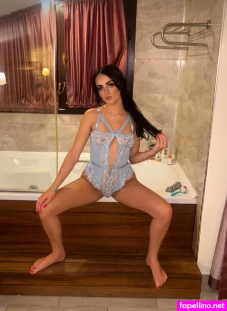 Xbethanysimpsonx OnlyFans Thumbnail #Rq6JxJvfmm