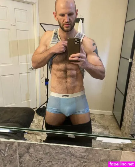 Xbrianomallyx OnlyFans Thumbnail #J8VTYRviGx