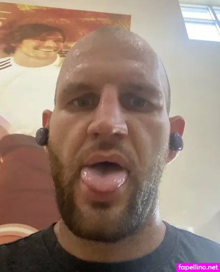 Xbrianomallyx OnlyFans Thumbnail #Yh6UGd8PRx