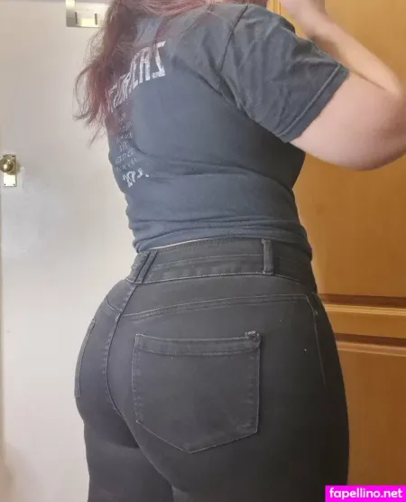 Xbruisedpeach OnlyFans Thumbnail #jRJJHRItAa
