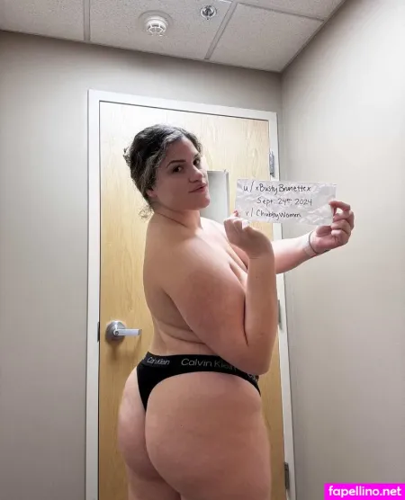 Xbustybrunettex OnlyFans Thumbnail #knuESedQTv