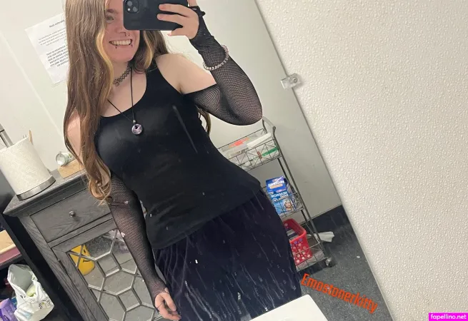 Xcharlottexjasminex OnlyFans Thumbnail #czDN1sKEXn