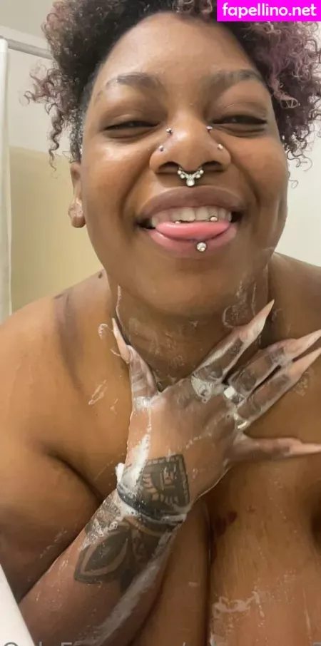 Xdqueenx3 OnlyFans Thumbnail #uQctQus5pr