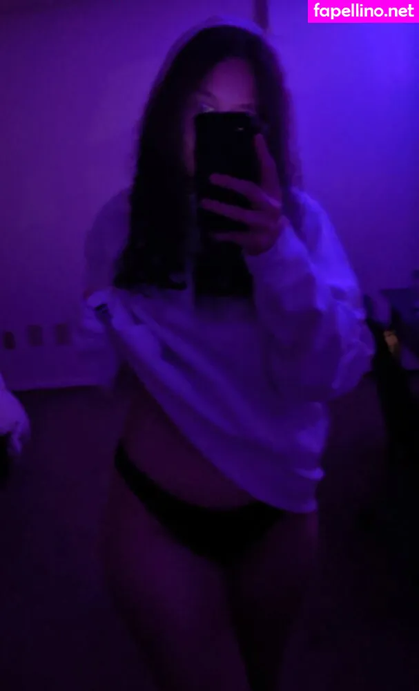 xEmerly_, xemerly, xxxEmerly Nude Leaked OnlyFans Photo #E09op9kqLY