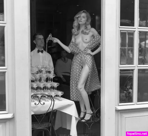 Xenaex OnlyFans Thumbnail #NVRi8JEihV