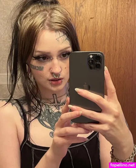 Xenagray OnlyFans Thumbnail #mj1vQw0l64