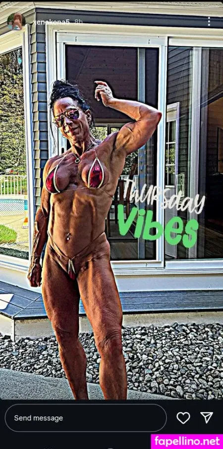 Xenakeena OnlyFans Thumbnail #5idMm2Wxfp