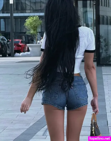 Xenamilano OnlyFans Thumbnail #htv71Divsi