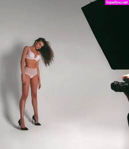 Xenia Tchoumi OnlyFans Thumbnail #EZVXynLQQz