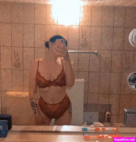 Xenia Tina Marie OnlyFans Thumbnail #UwRGp4yK1h