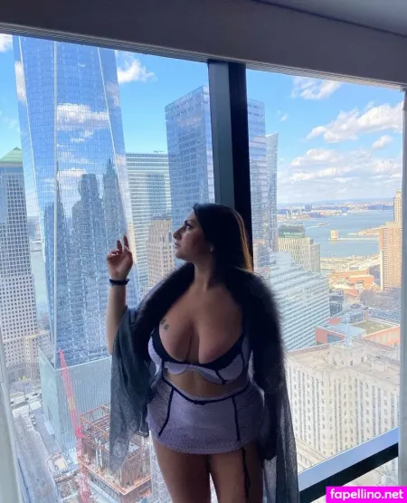 Xeniahelleincgoddess OnlyFans Thumbnail #Dtwh2eJ88y