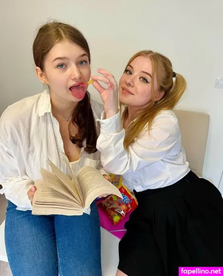 Xenicka OnlyFans Thumbnail #slWC70KMPQ