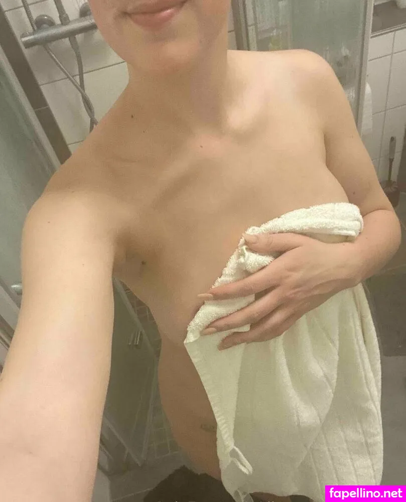 die.sarah.19, die_webcam_sarah Nude Leaked OnlyFans Photo #BDeP4gYNUk
