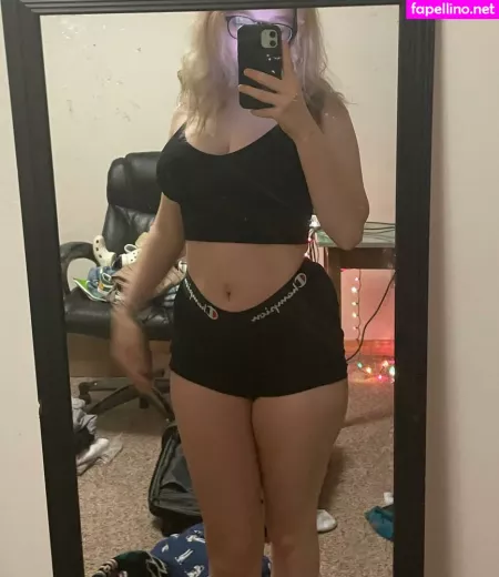 Xfume OnlyFans Thumbnail #q3f230IEOD