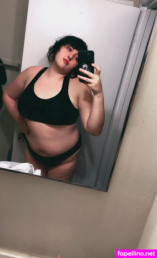 xgraveyardgoddessx Nude Leaked OnlyFans Photo #9avJRUQAn5