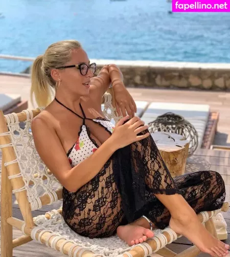 Xhulia Nio OnlyFans Thumbnail #Z4x0kYWI7D