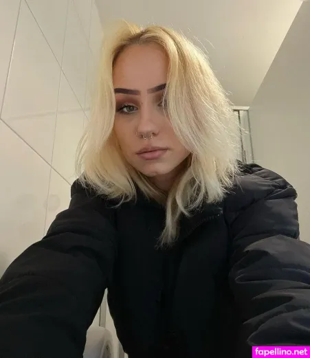 Xhxllgirl OnlyFans Thumbnail #0qX0FAJAyI