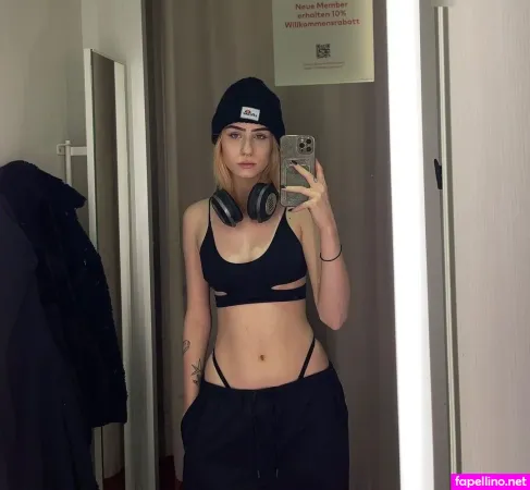 Xhxllgirl OnlyFans Thumbnail #HbJtksq4tJ