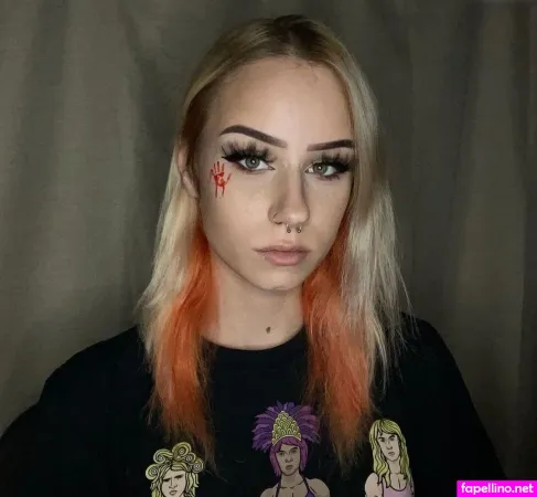Xhxllgirl OnlyFans Thumbnail #f5EOx1xQal
