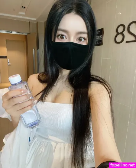 Xiaowunv V OnlyFans Thumbnail #KDUShdZva9