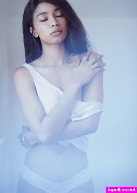 Xiea Hull OnlyFans Thumbnail #uupuGp38Ke