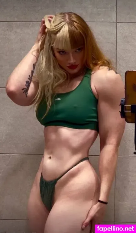 Xinia OnlyFans Thumbnail #Cmn0vIy4IL