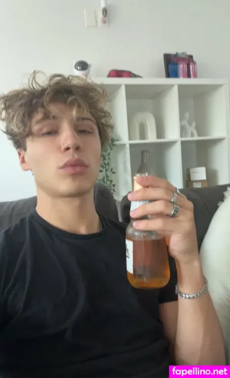 Xjawbite 2 OnlyFans Thumbnail #K2xgokJyJR