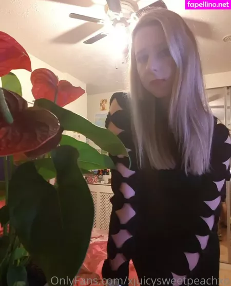 Xjuicysweetpeachxo OnlyFans Thumbnail #89RbnqiUFK