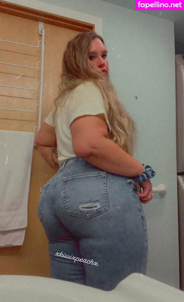 xkiwix, xkiwixpeachx Nude Leaked OnlyFans Photo #BVSRdcmmqw