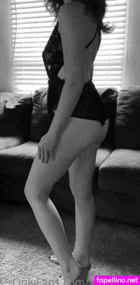 Xlaylalove OnlyFans Thumbnail #yayaOoHBLD