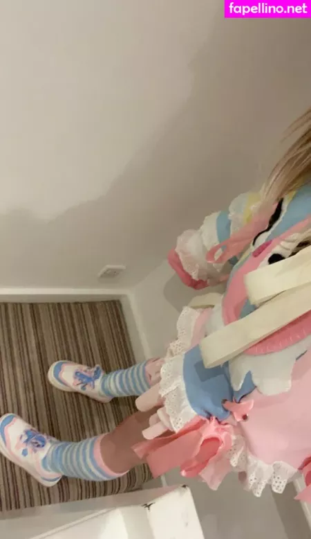 Xmaddiemoonx OnlyFans Thumbnail #B8gb0kRz2a