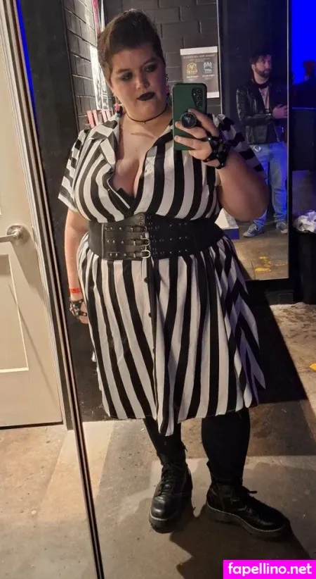 Xmidnightxwolfex OnlyFans Thumbnail #b3TskVvTGw