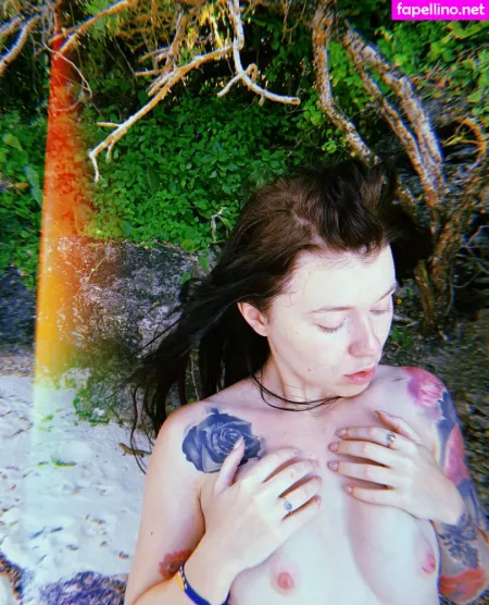 Xmishacrossx OnlyFans Thumbnail #Si03zXLQ8M