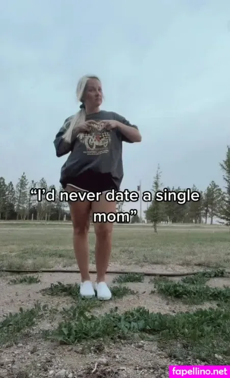 Xmisskrisx 1 OnlyFans Thumbnail #szuOebtTXf