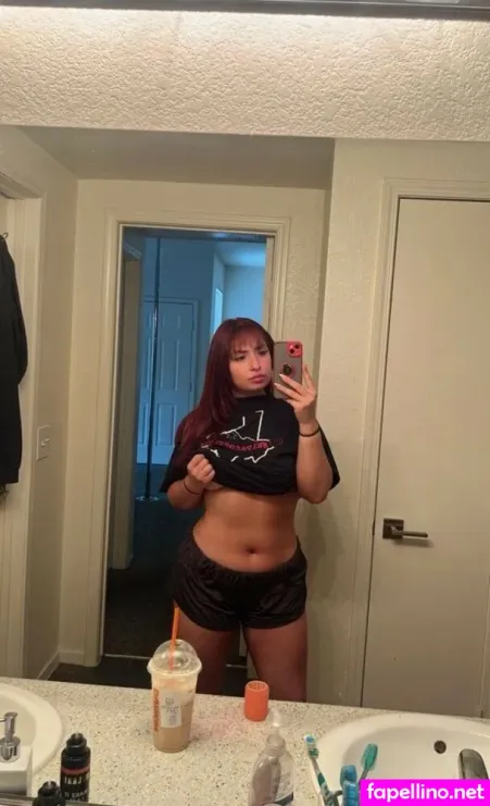 Xnicolex OnlyFans Thumbnail #qlB5l6L1we