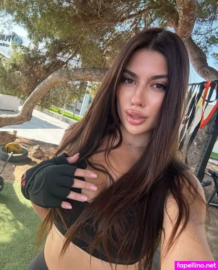Xo Emily Xo OnlyFans Thumbnail #99mr4ZrU8J