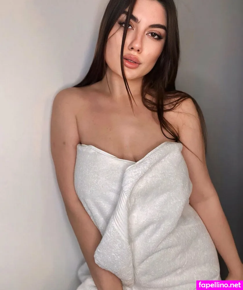 xo-emily-xo, xoemily2222 Nude Leaked OnlyFans Photo #z2V2eaIjpT